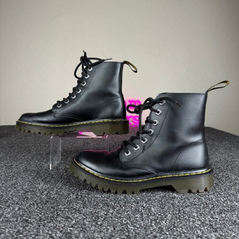 Dr. Martens Luana Combat Boots Womens 7 Black emo goth combat